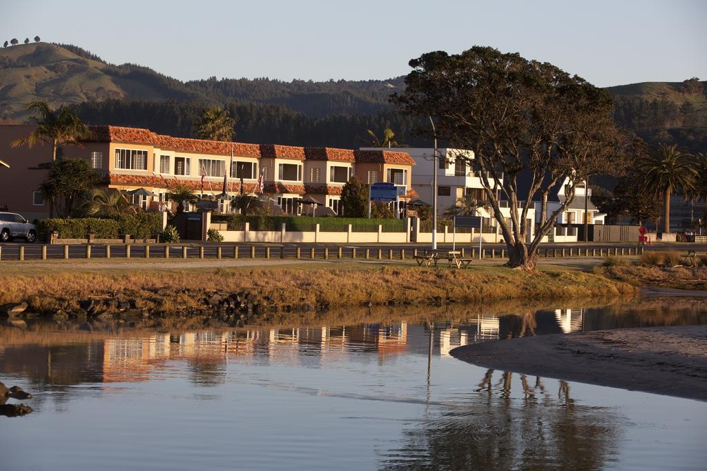 Admiralty Lodge Motel Whitianga Exterior photo