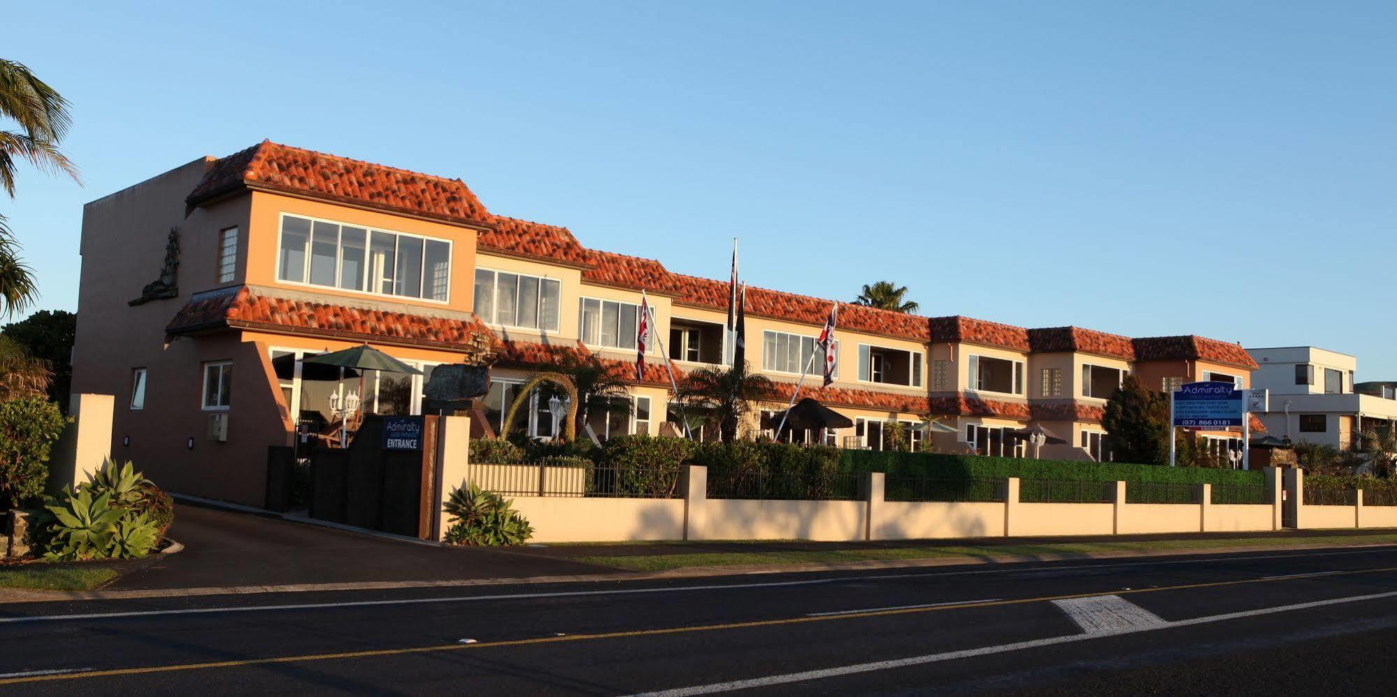 Admiralty Lodge Motel Whitianga Exterior photo